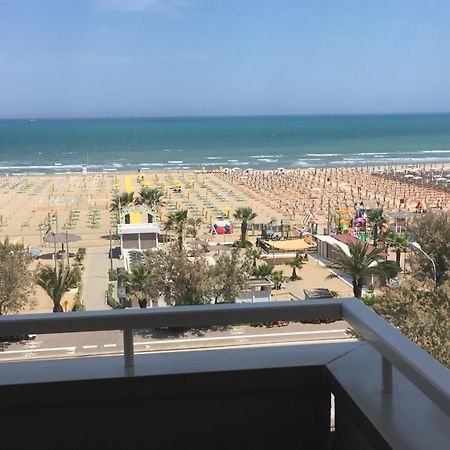 Appartamento Fronte Mare 리미니 외부 사진