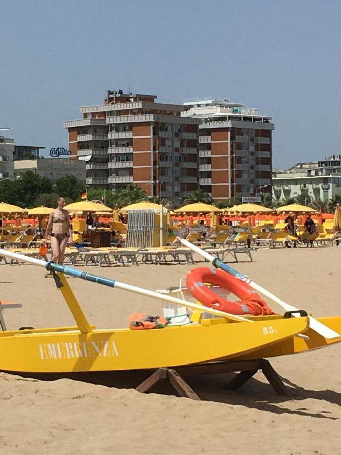 Appartamento Fronte Mare 리미니 외부 사진
