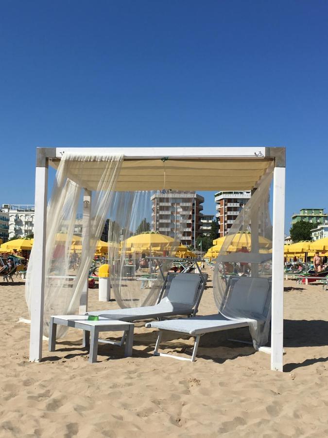 Appartamento Fronte Mare 리미니 외부 사진