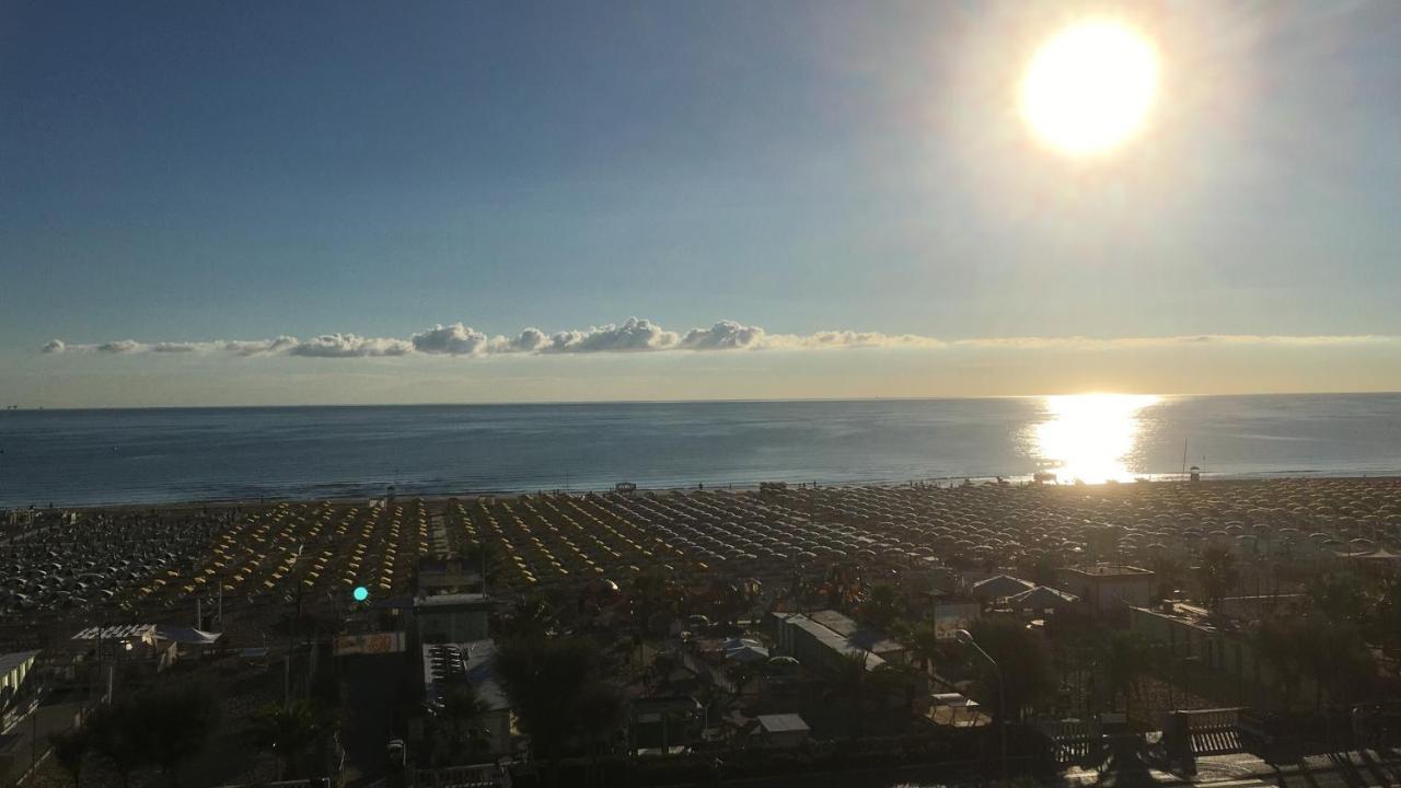 Appartamento Fronte Mare 리미니 외부 사진